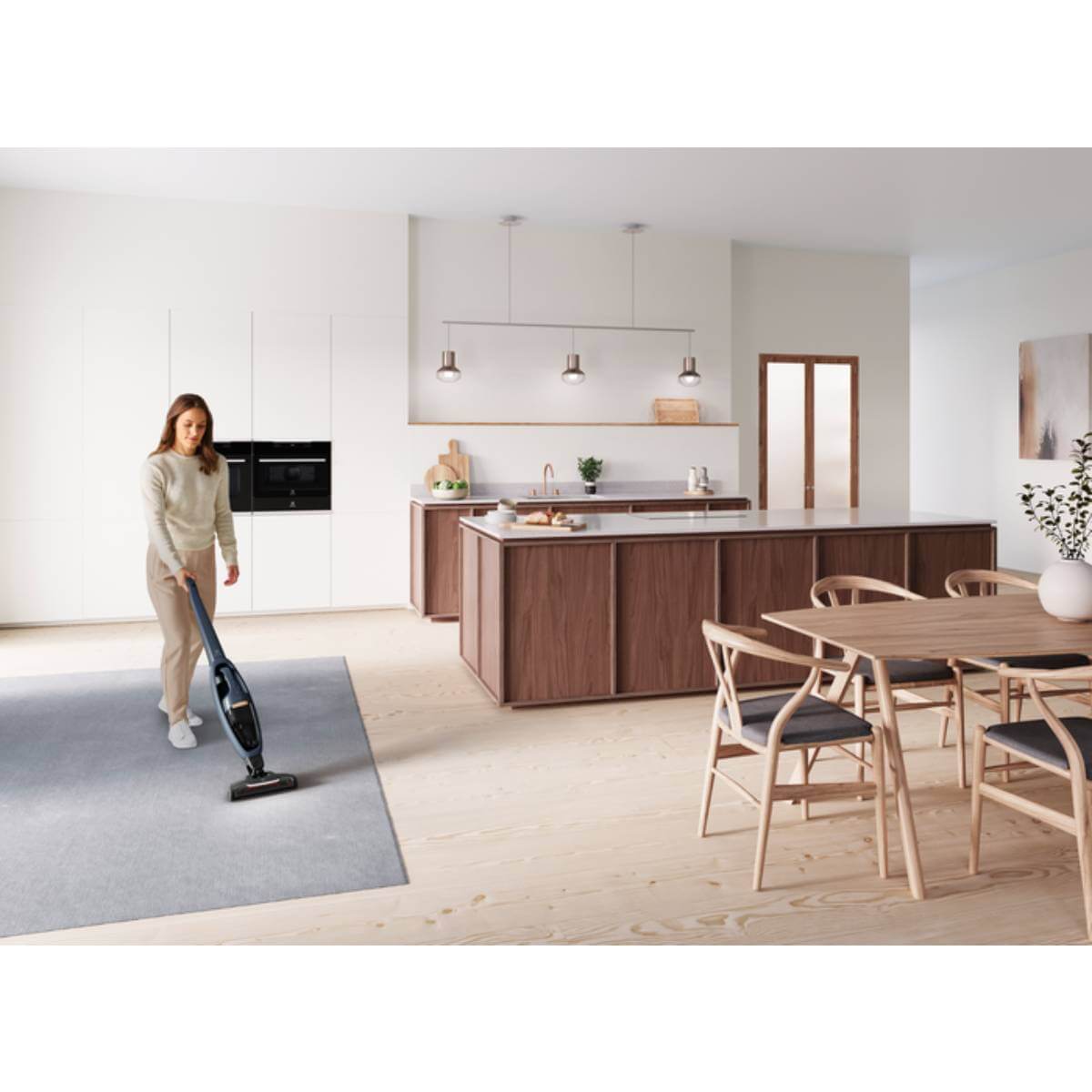 Пилосос ELECTROLUX WQ61-46DB