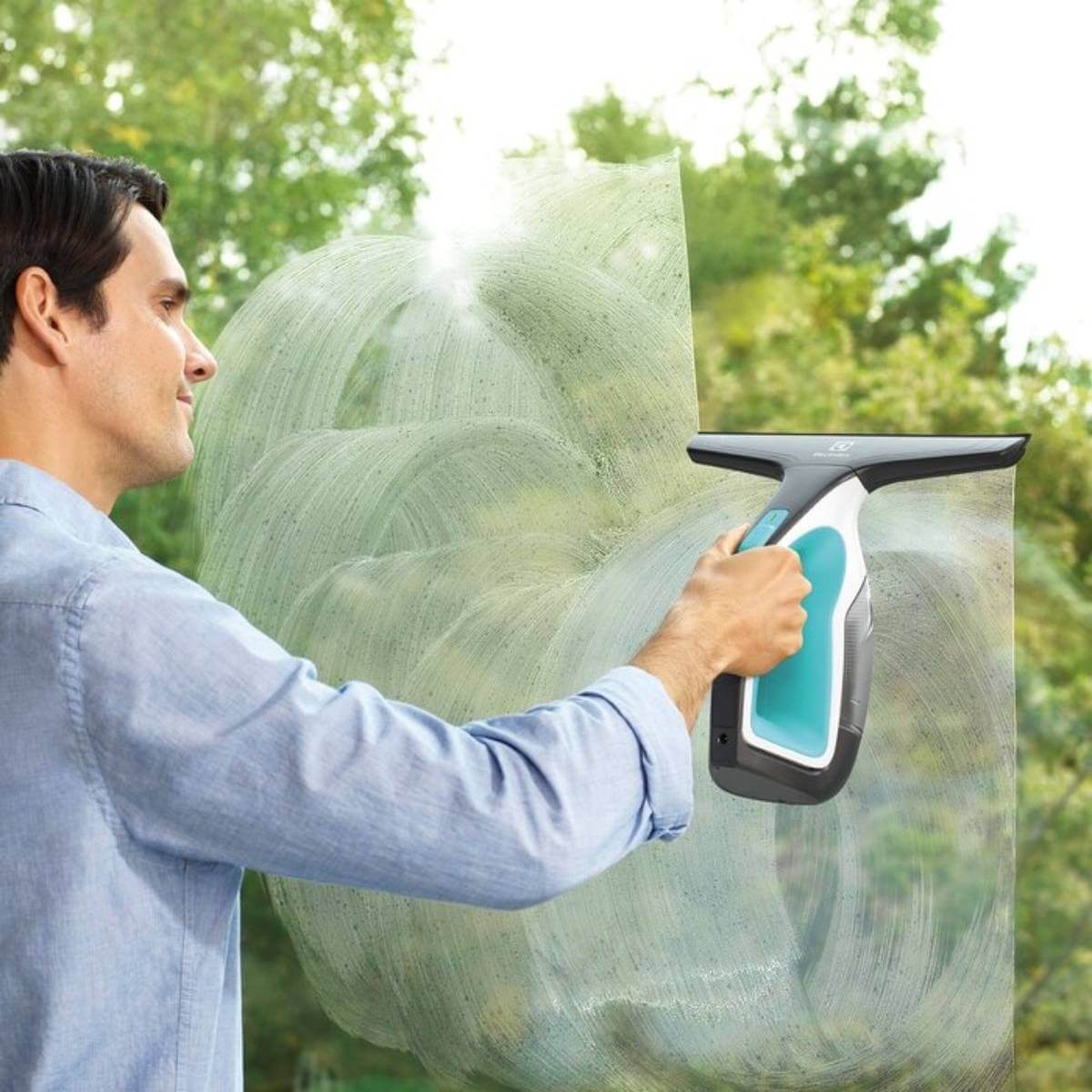 Пилосос ручної ELECTROLUX WS71-4AS