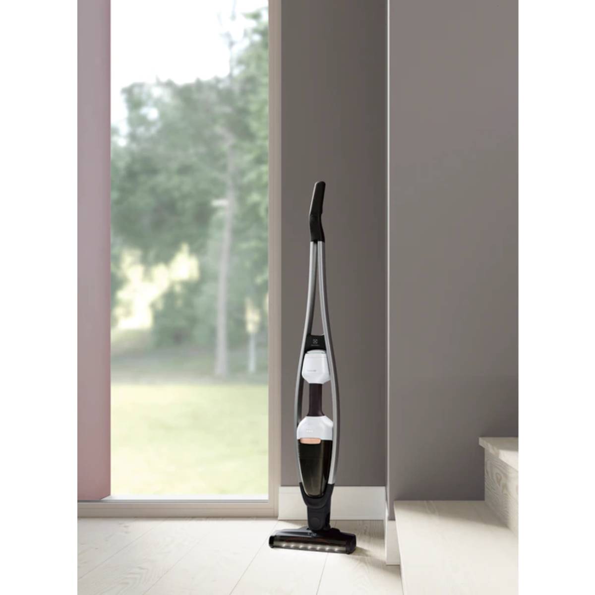 Пилосос ELECTROLUX PQ92-ALGS