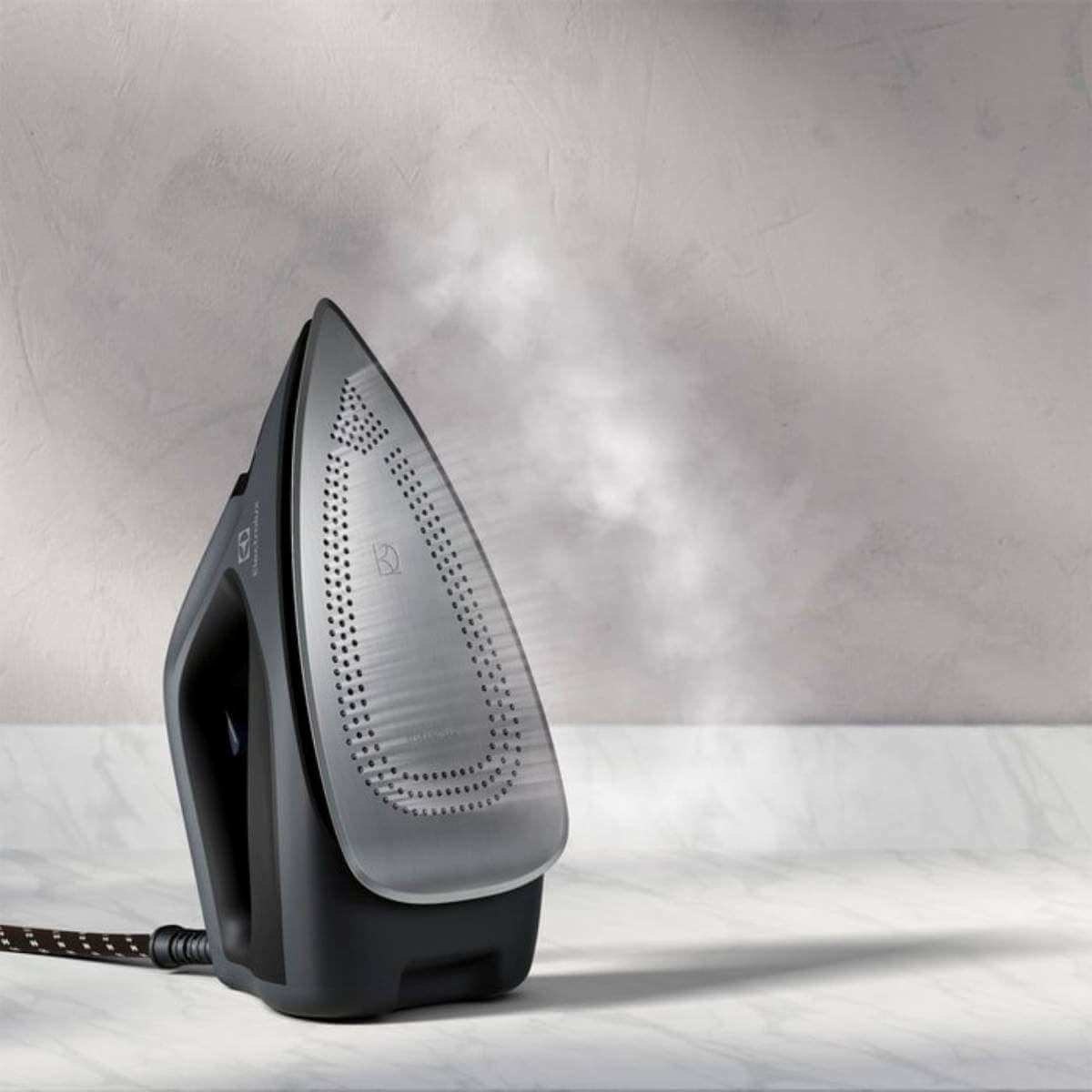 Праска ELECTROLUX E6ST1-8EG