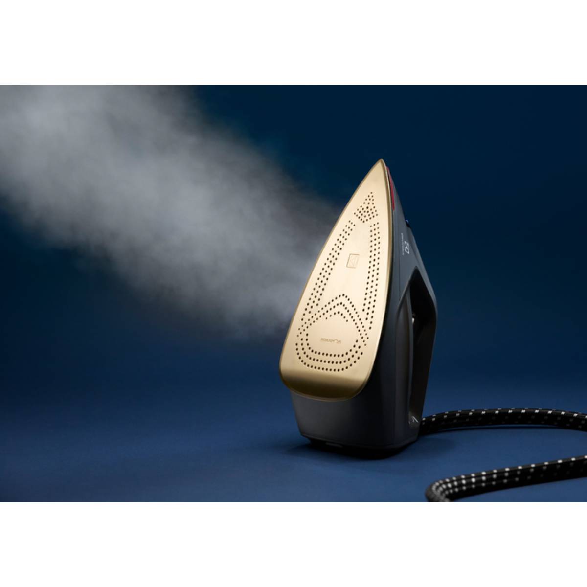 Праска ELECTROLUX E8ST1-8EGM