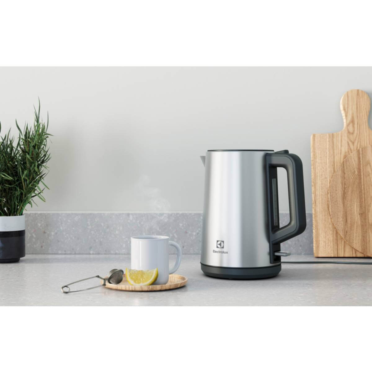 Чайник ELECTROLUX E4K1-4ST