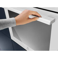 Духова шафа електрична ELECTROLUX OKC8H39WV