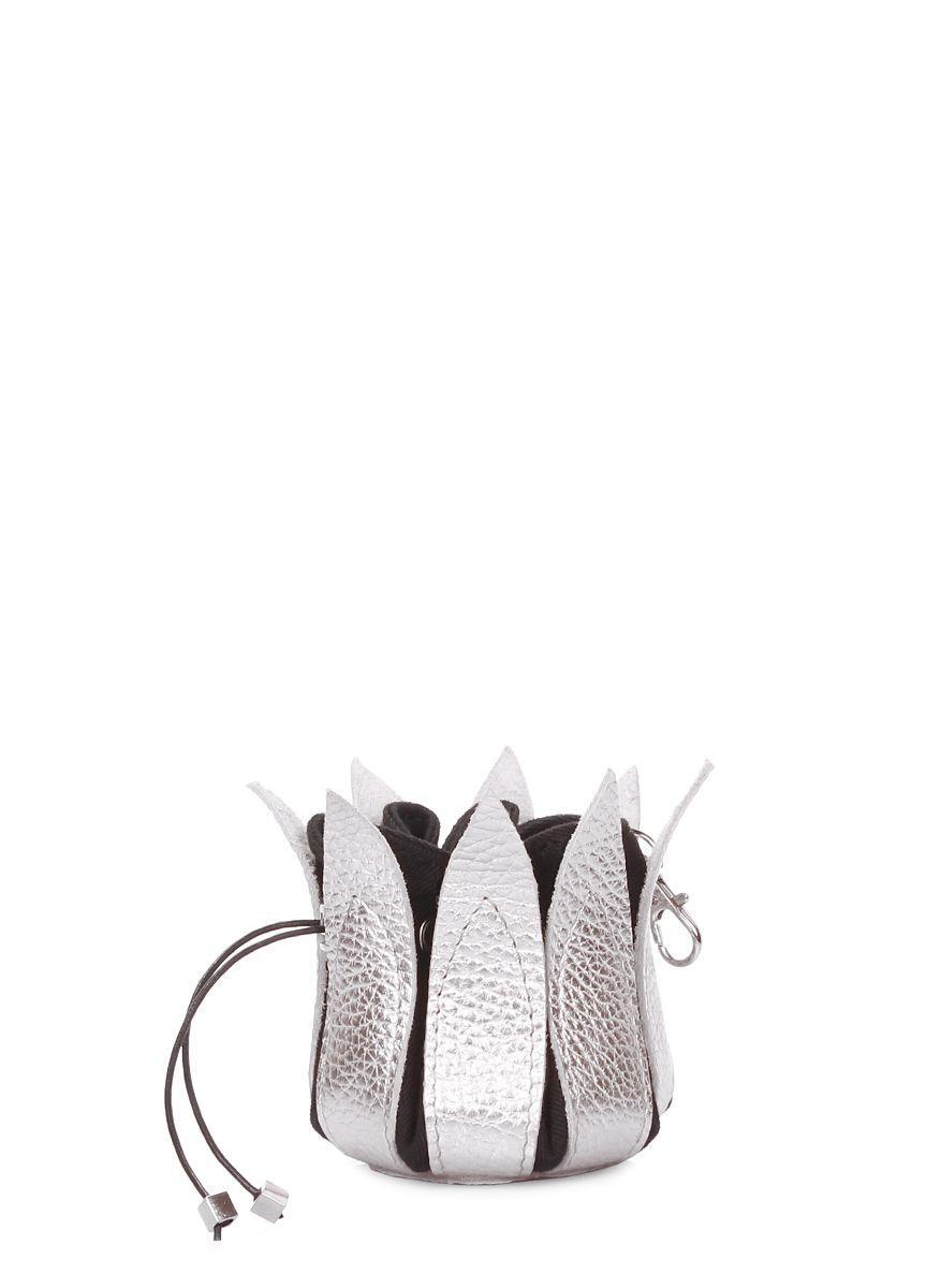 Шкіряна ключниця-квітка POOLPARTY срібна