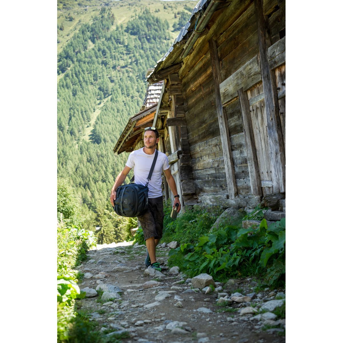 Рюкзак Osprey Farpoint 80 червоний