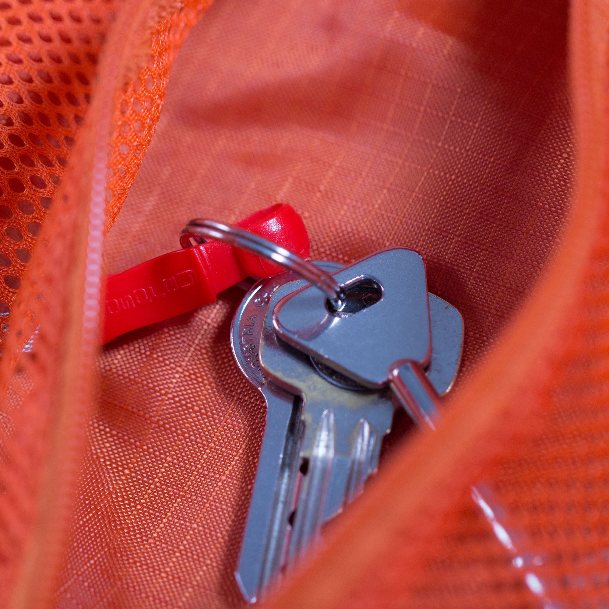 Рюкзак Osprey Kamber 22 чорний