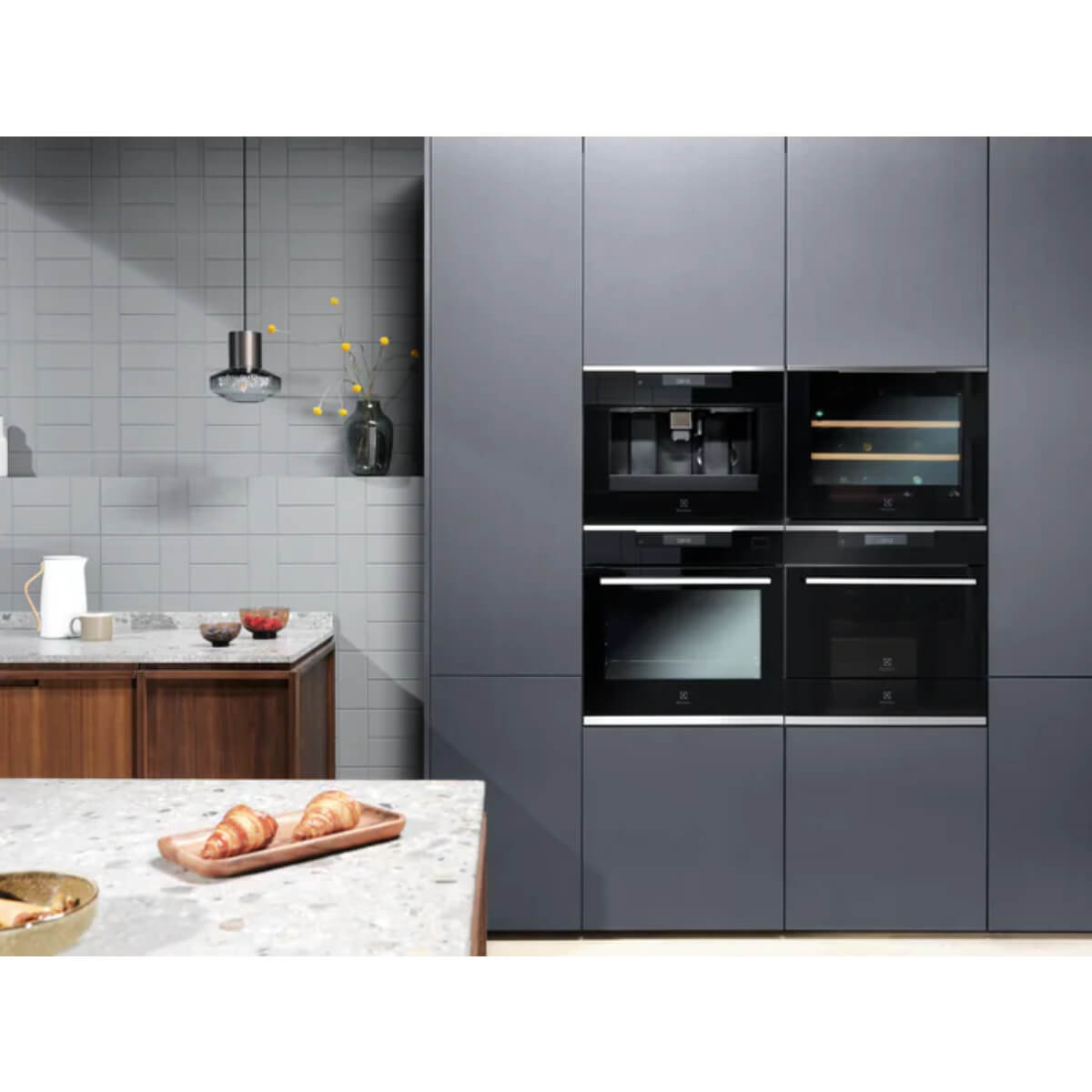 Духова шафа електрична ELECTROLUX OKA9S31WX