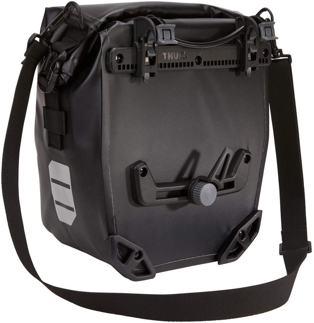 Велосипедні сумки Thule Shield Pannier 13L (Black) (TH 3204205)