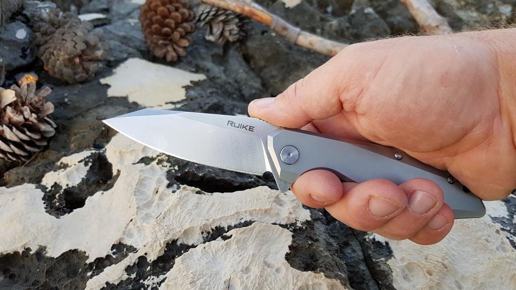 Ніж складний Ruike P135-SF